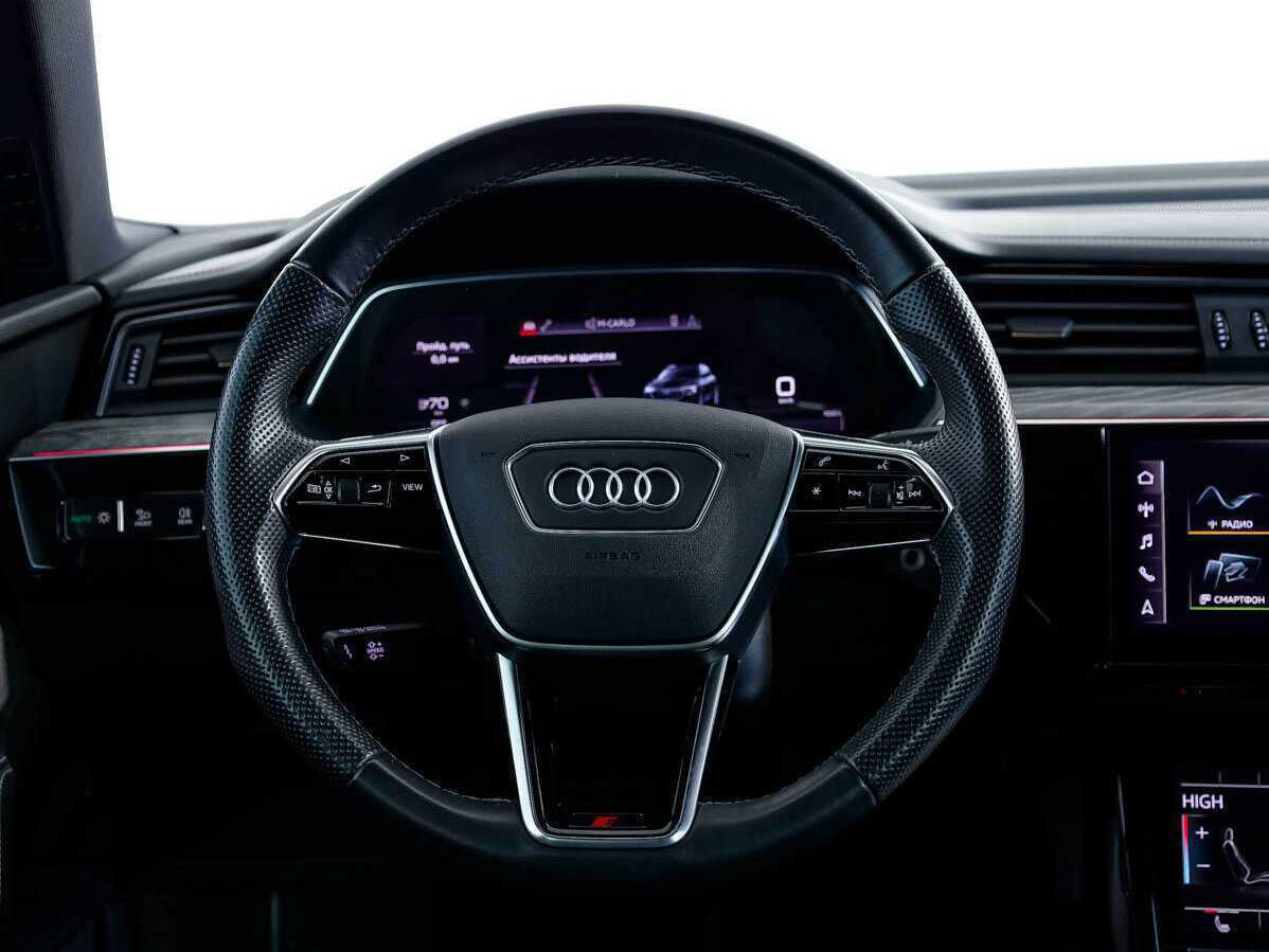 Купить Audi e-tron 50, 2021, 32 902 км, фото №17