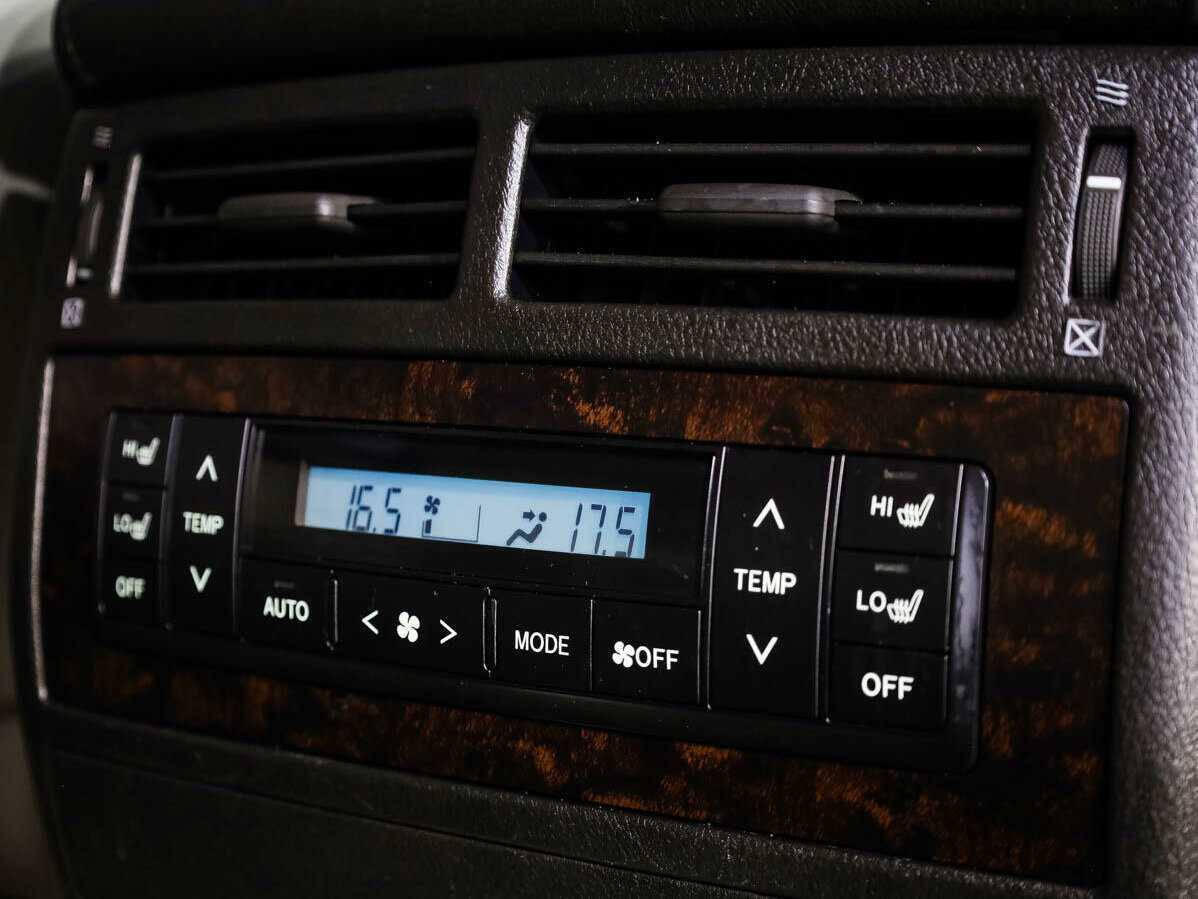 Купить Toyota Land Cruiser, 2010, 131 697 км, фото №13