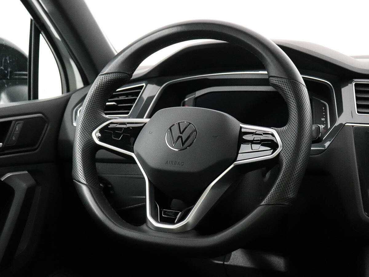 Купить Volkswagen Tiguan, 2021, 61 889 км, фото №18