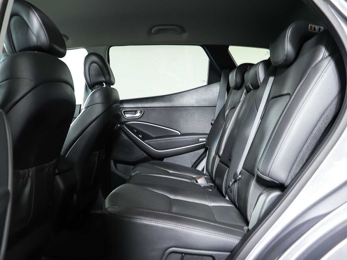 Купить Hyundai Santa Fe, 2016, 38 060 км, фото №10