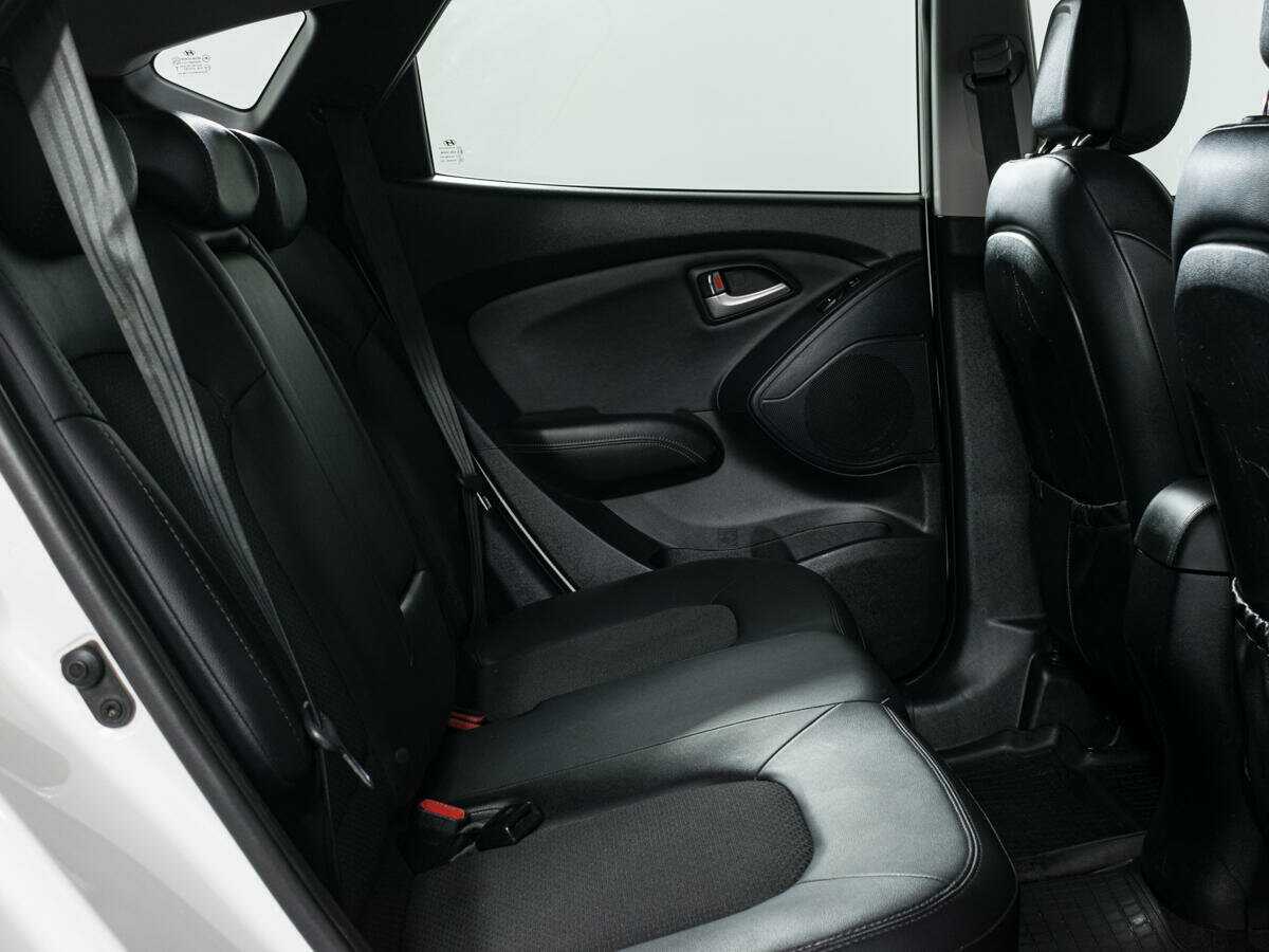 Купить Hyundai ix35, 2012, 117 755 км, фото №12