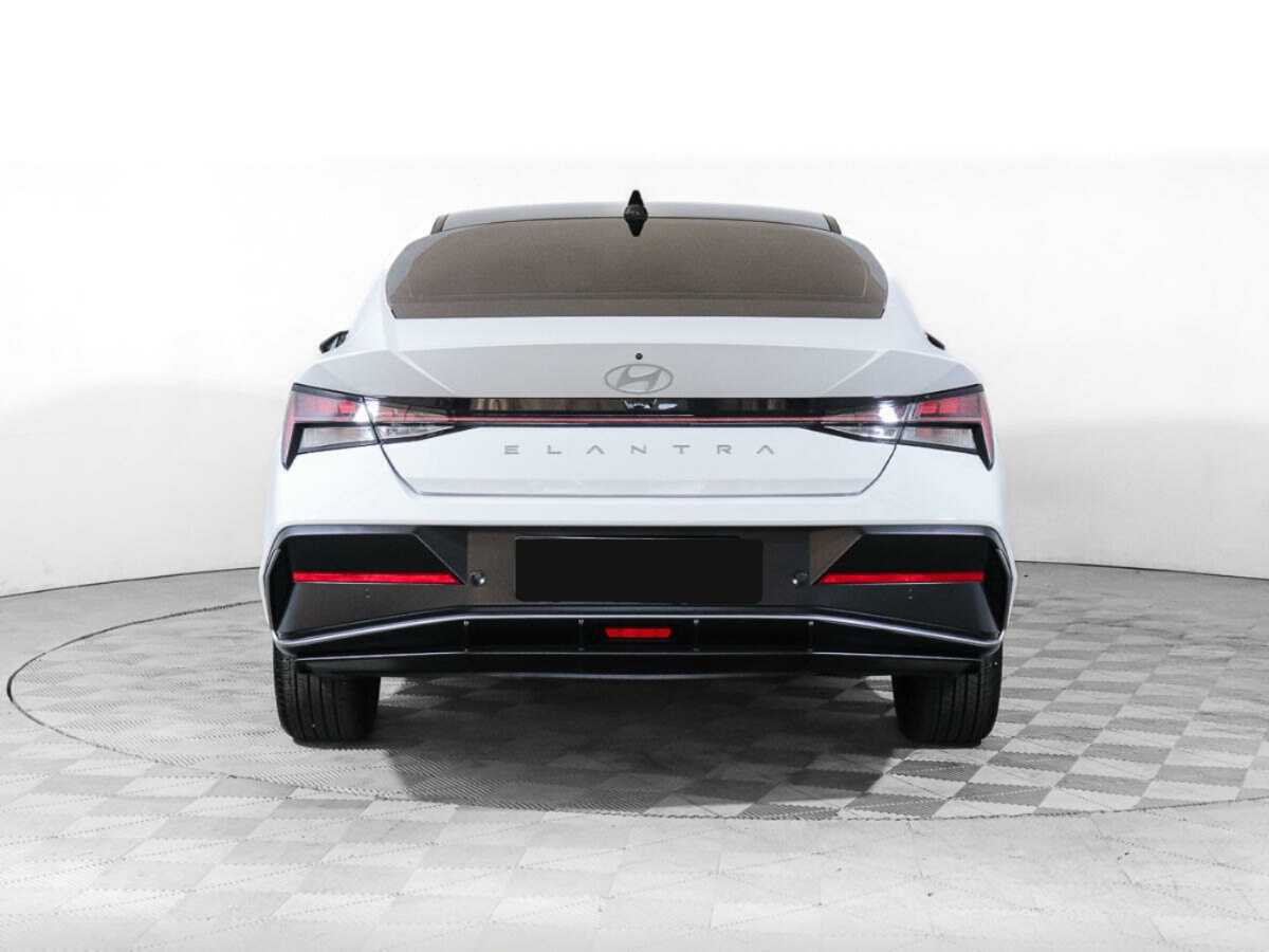 Купить Hyundai Elantra, 2024, 4 502 км, фото №5