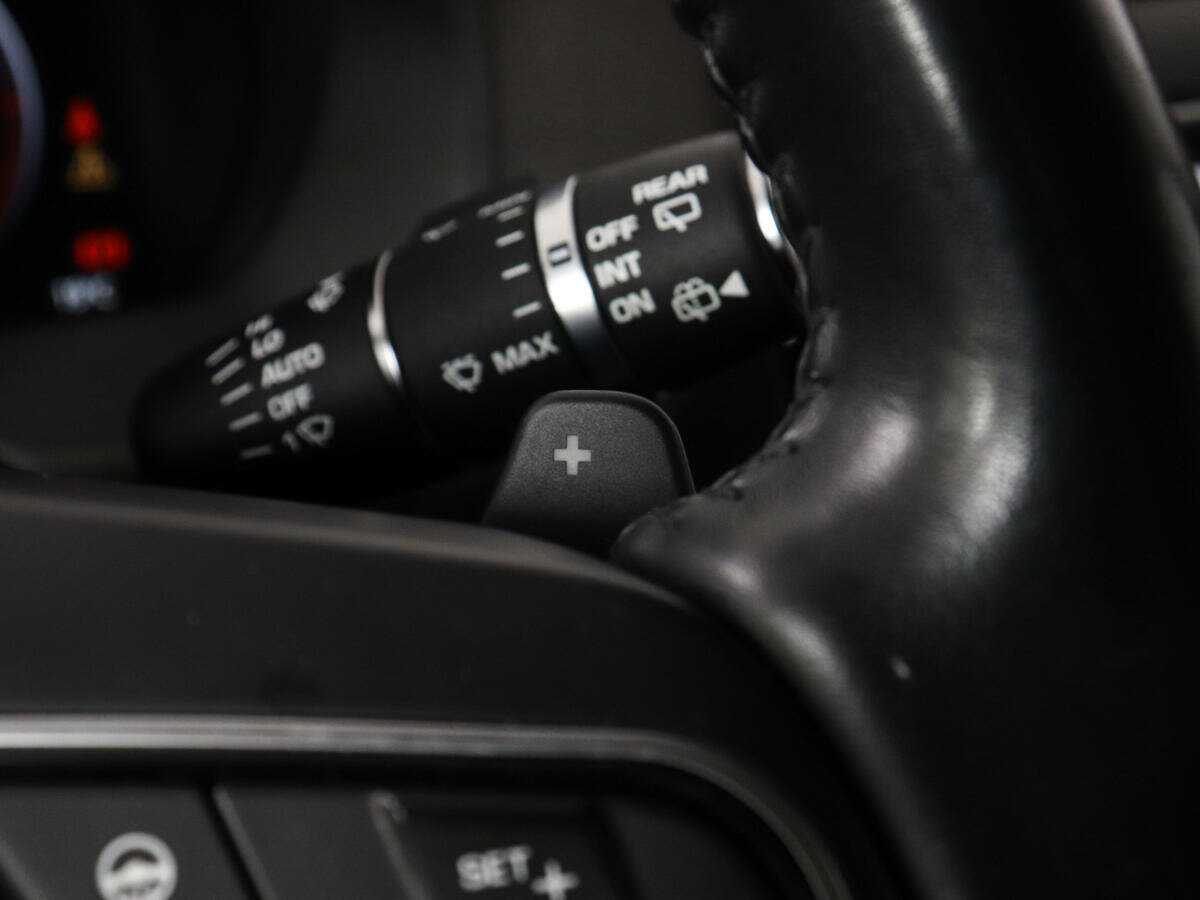 Купить Jaguar F-Pace, 2016, 117 358 км, фото №15