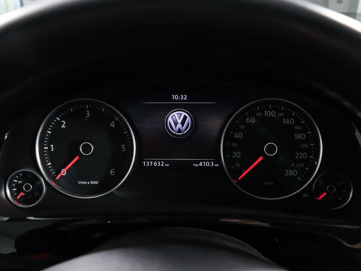 Купить Volkswagen Touareg, 2011, 137 400 км, фото №16