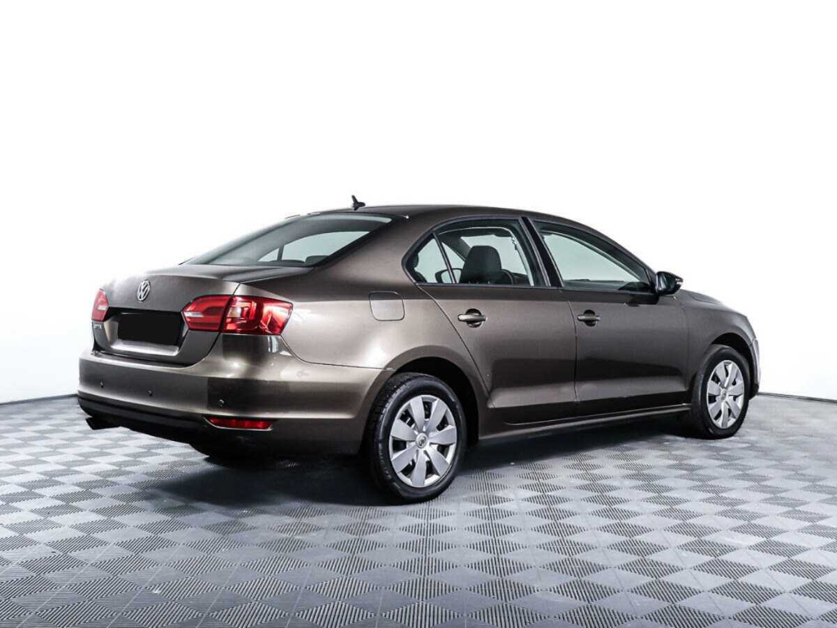 Купить Volkswagen Jetta, 2012, 279 369 км, фото №4