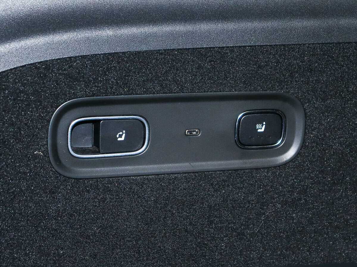 Купить LiXiang L9 44.5 kWh, 2023, 8 500 км, фото №12