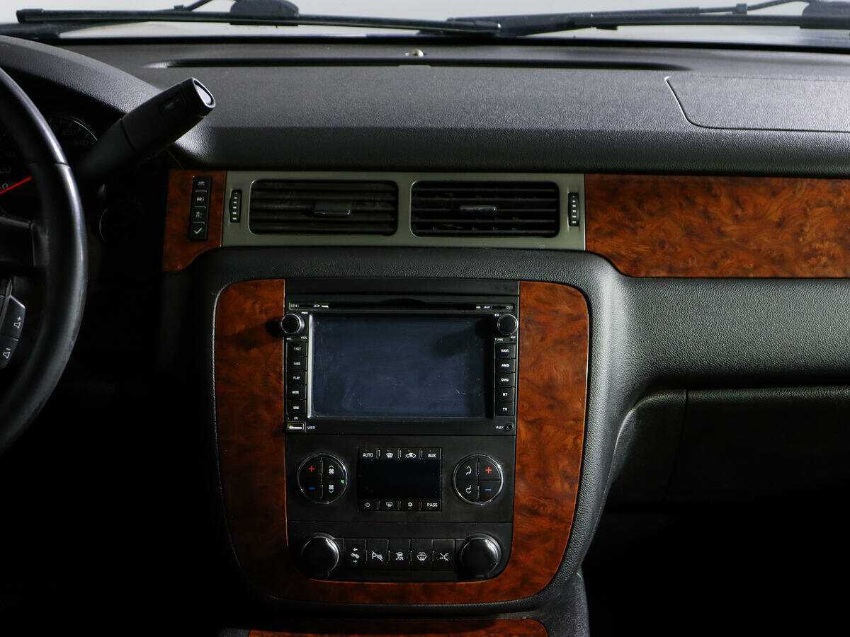 Купить Chevrolet Tahoe, 2008, 341 982 км, фото №11