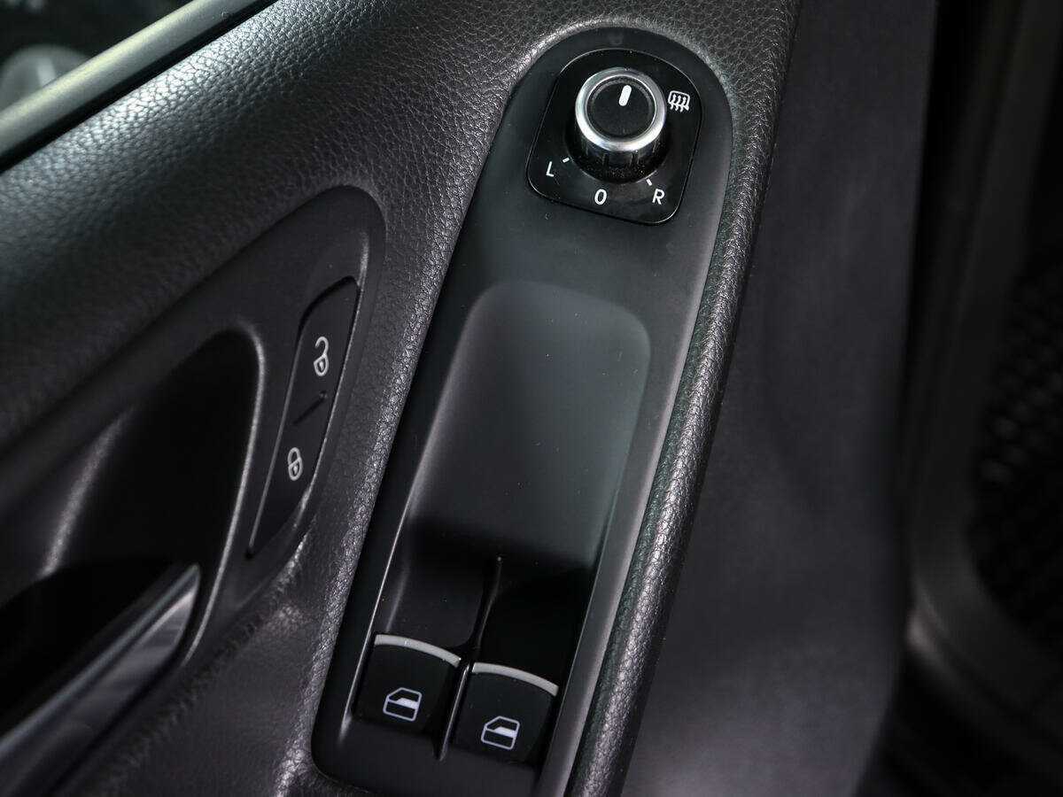 Купить Volkswagen Golf, 2009, 201 601 км, фото №17