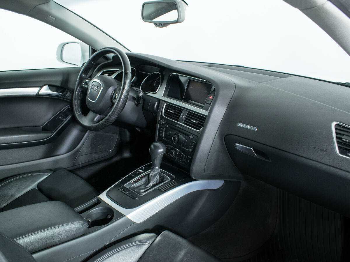 Купить Audi A5, 2010, 95 539 км, фото №9