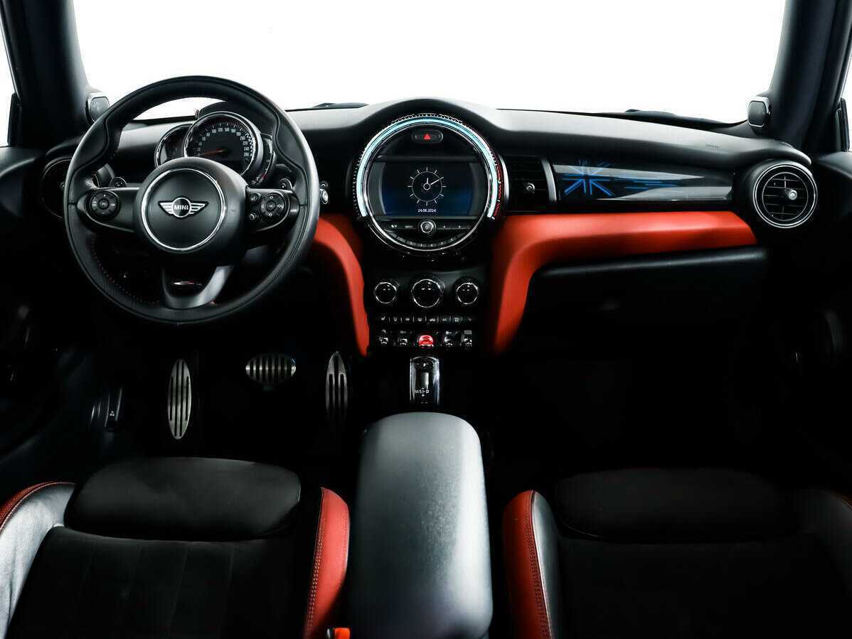 Купить Mini Hatch JCW John Cooper Works, 2018, 86 843 км, фото №11