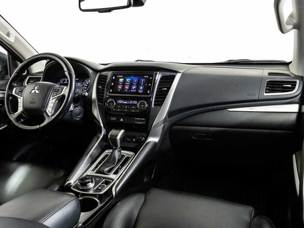 Купить Mitsubishi Pajero Sport, 2018, 115 161 км, фото №7