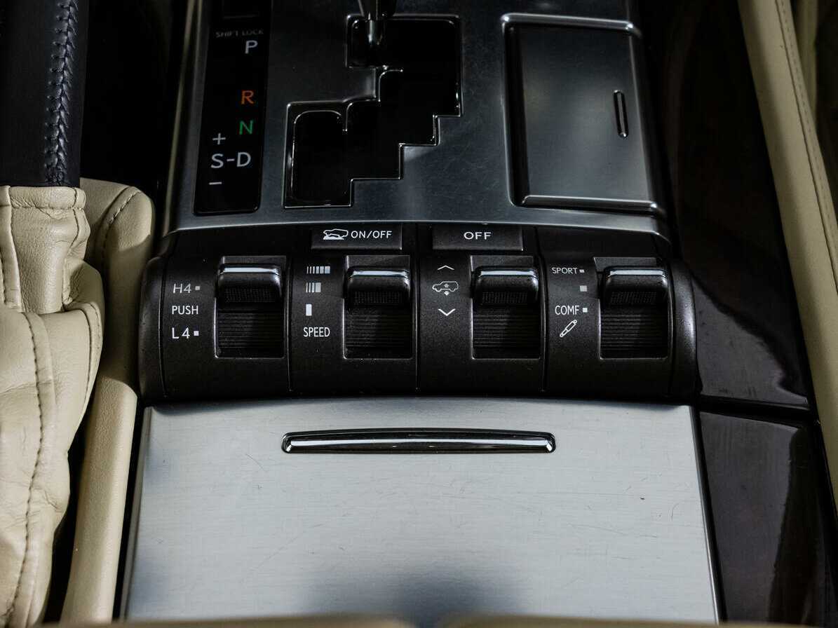 Купить Lexus LX 570, 2008, 173 277 км, фото №13