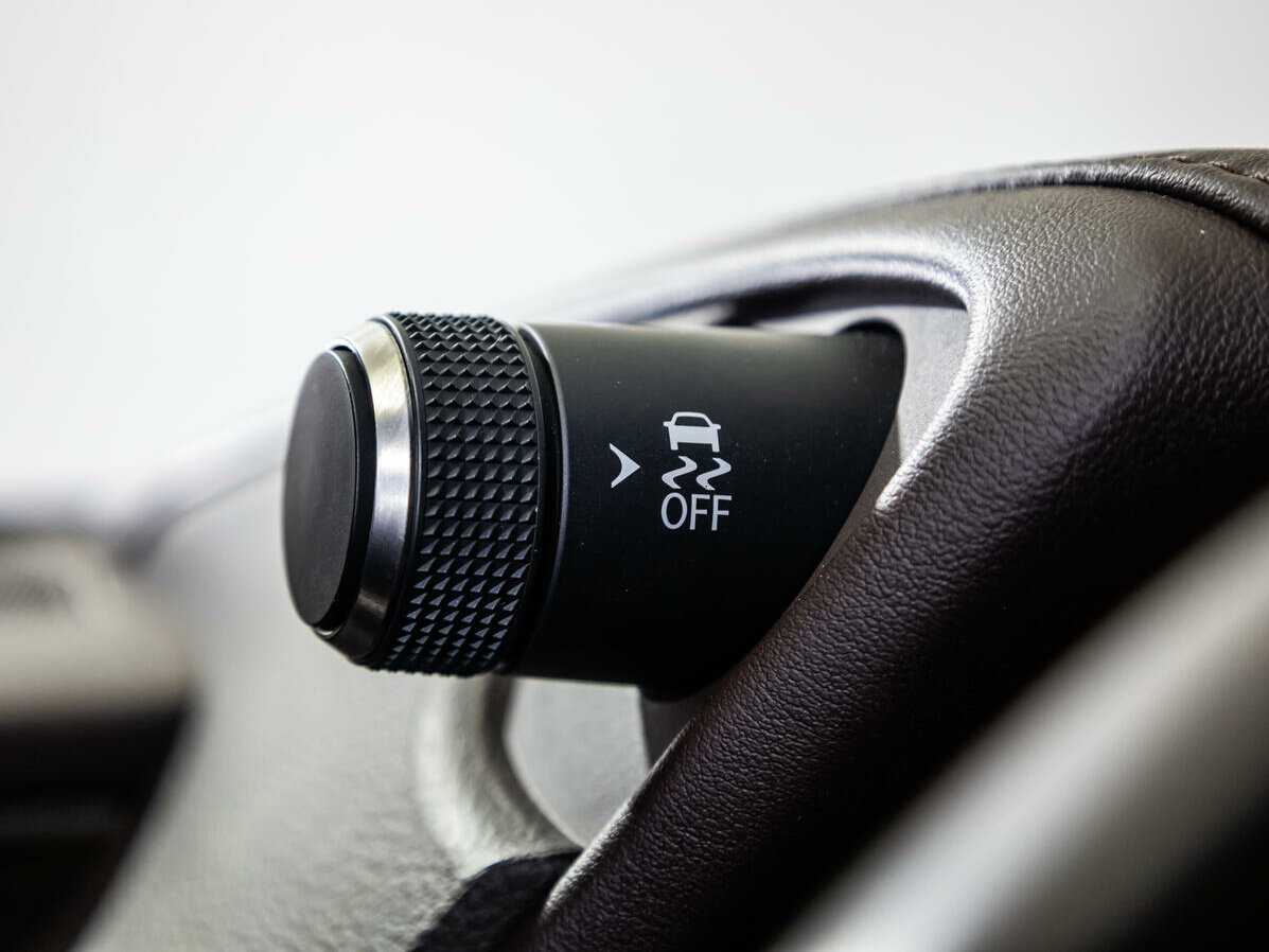 Купить Lexus ES 250, 2019, 77 931 км, фото №21