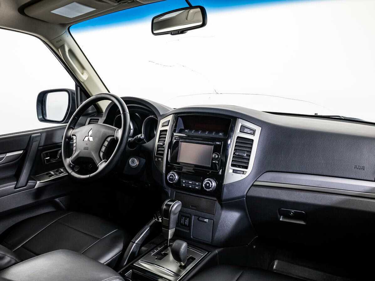 Купить Mitsubishi Pajero, 2015, 128 753 км, фото №8
