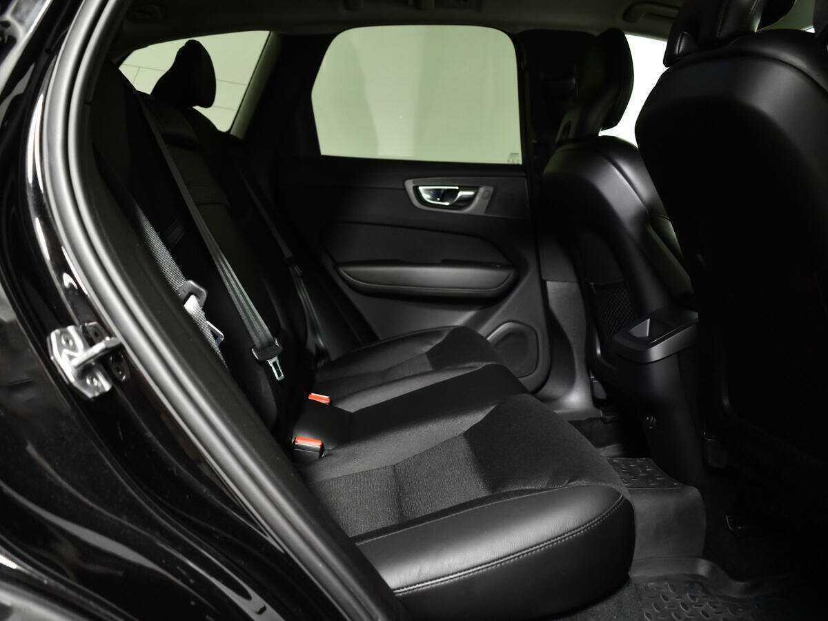 Купить Volvo XC60, 2021, 79 584 км, фото №10