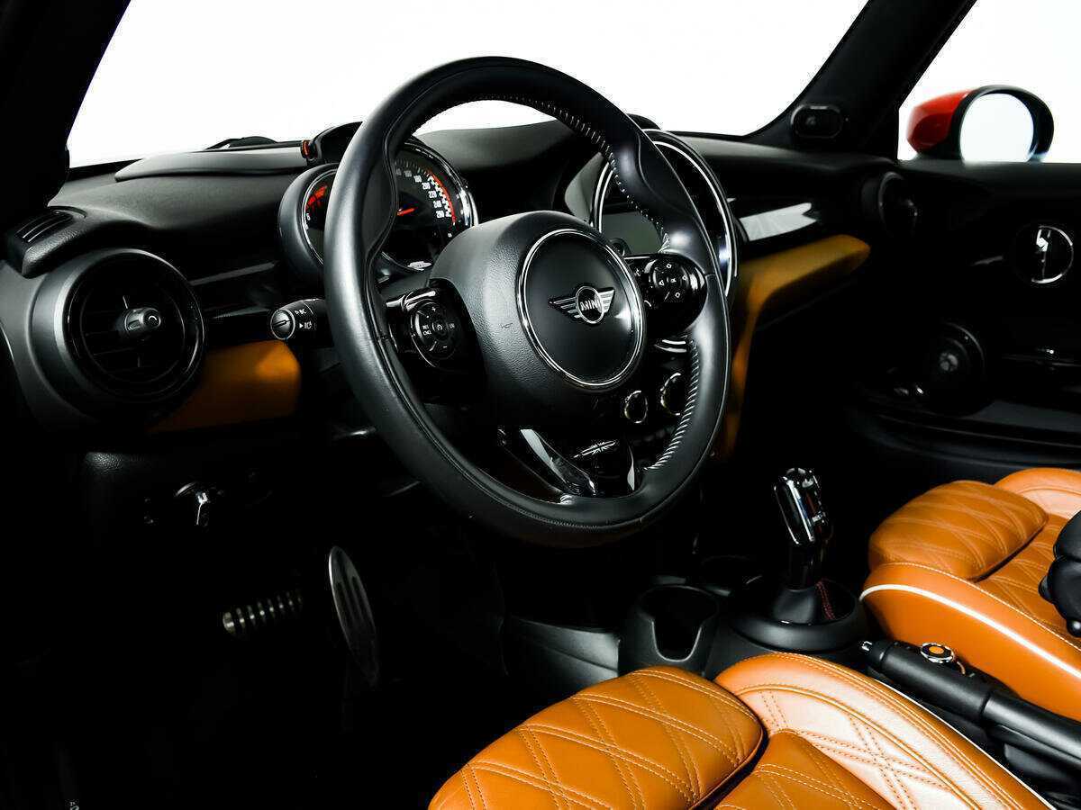 Купить Mini Hatch JCW John Cooper Works, 2019, 56 272 км, фото №13