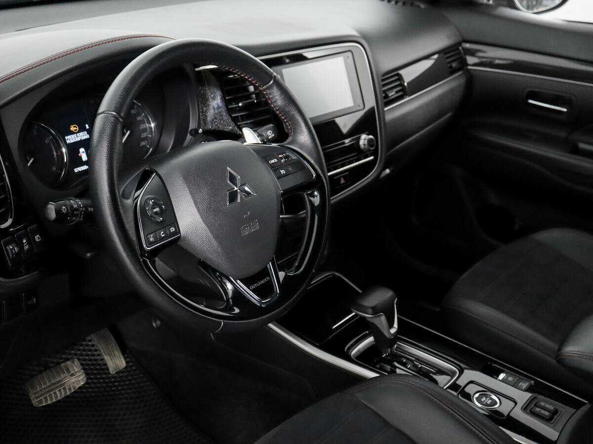 Купить Mitsubishi Outlander, 2020, 76 000 км, фото №9