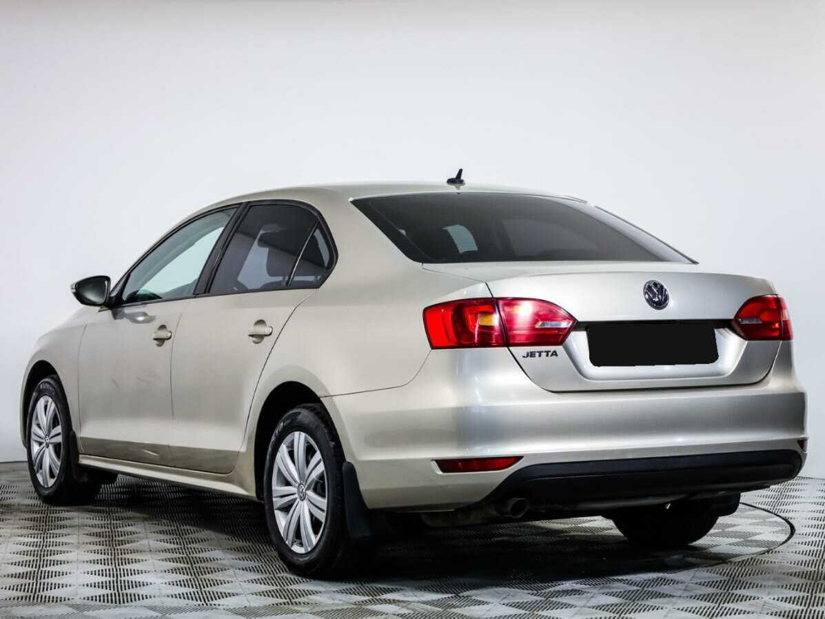 Купить Volkswagen Jetta, 2012, 182 859 км, фото №6
