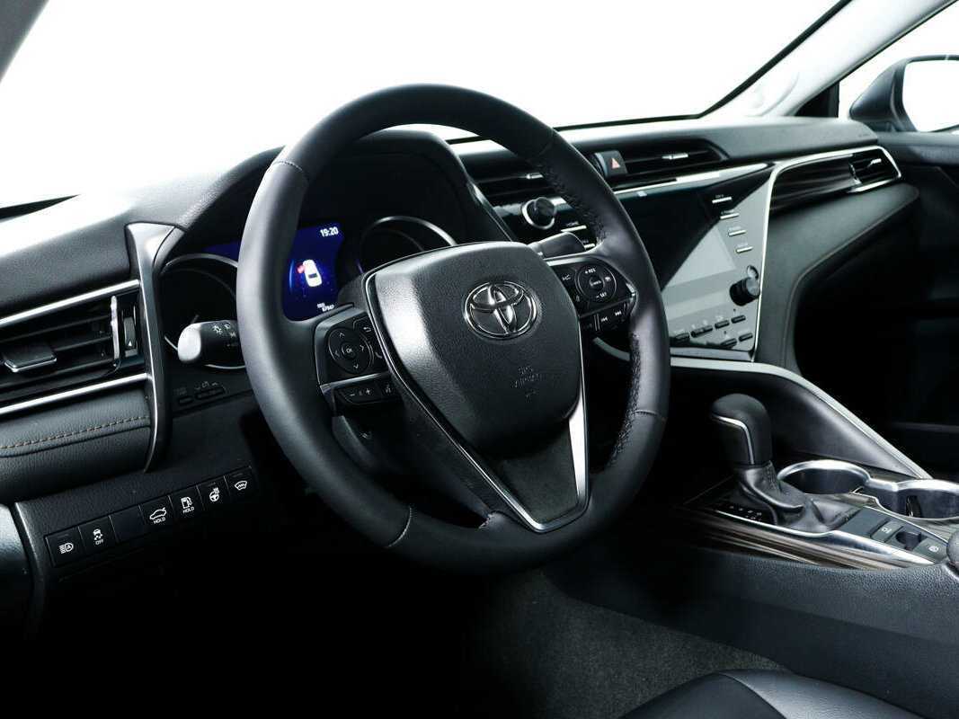 Купить Toyota Camry, 2020, 67 858 км, фото №13