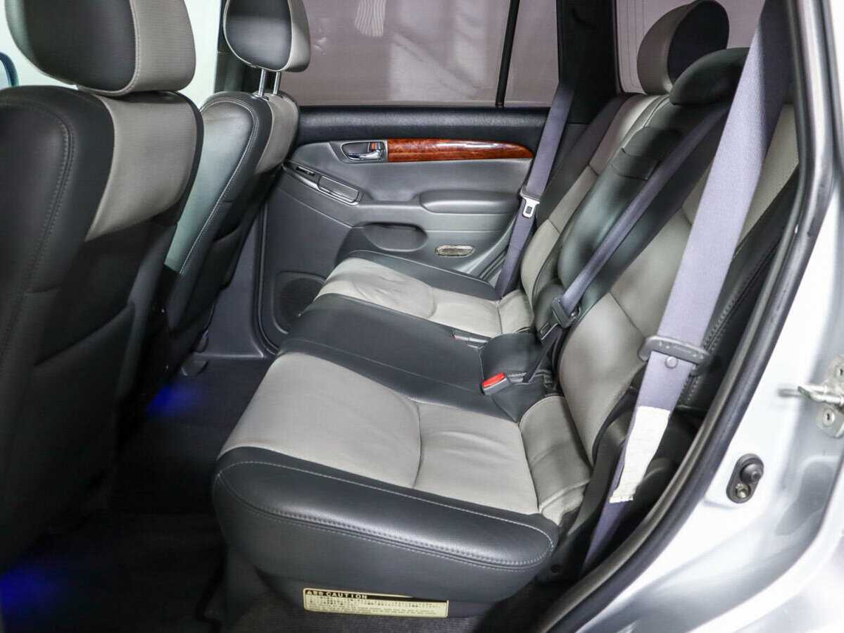 Купить Toyota Land Cruiser Prado 5-speed, 2004, 275 732 км, фото №7