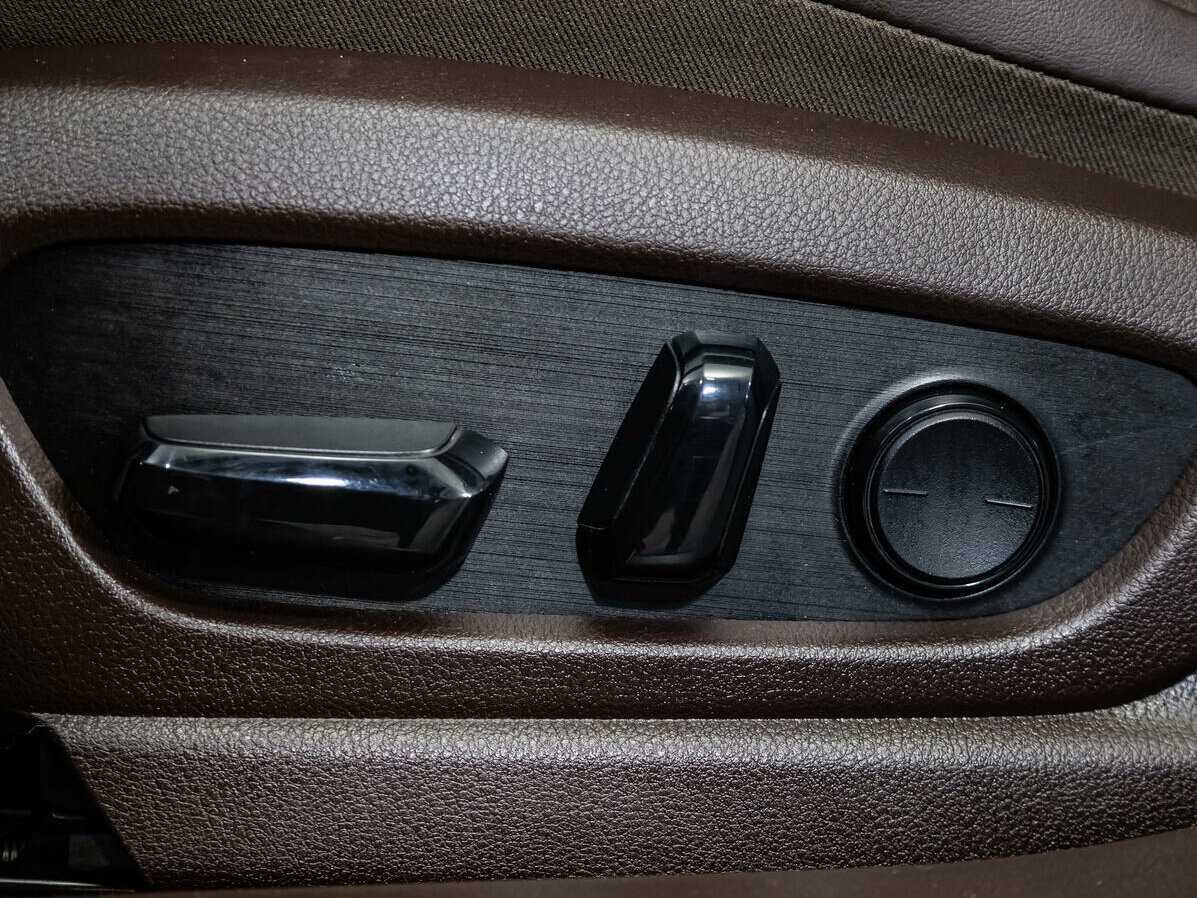 Купить Lexus ES 250, 2020, 56 859 км, фото №21