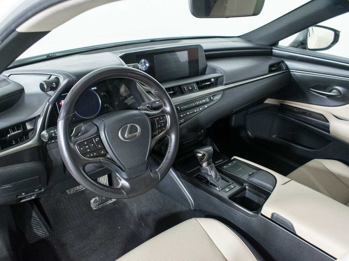 Купить Lexus ES 250, 2019, 37 322 км, фото №13