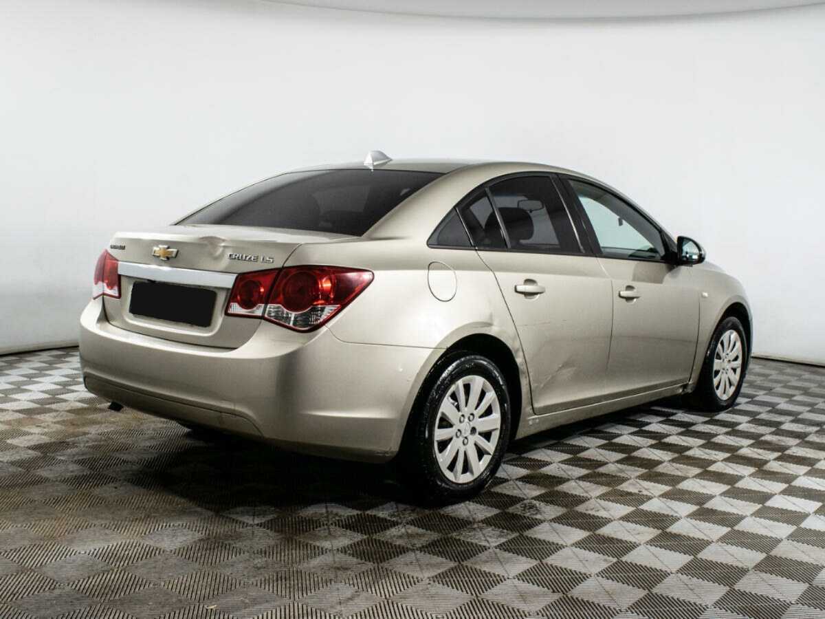 Купить Chevrolet Cruze, 2010, 203 629 км, фото №5