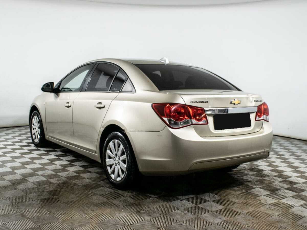 Купить Chevrolet Cruze, 2010, 203 629 км, фото №7