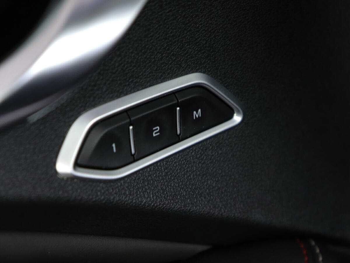 Купить Geely Tugella, 2021, 55 352 км, фото №20