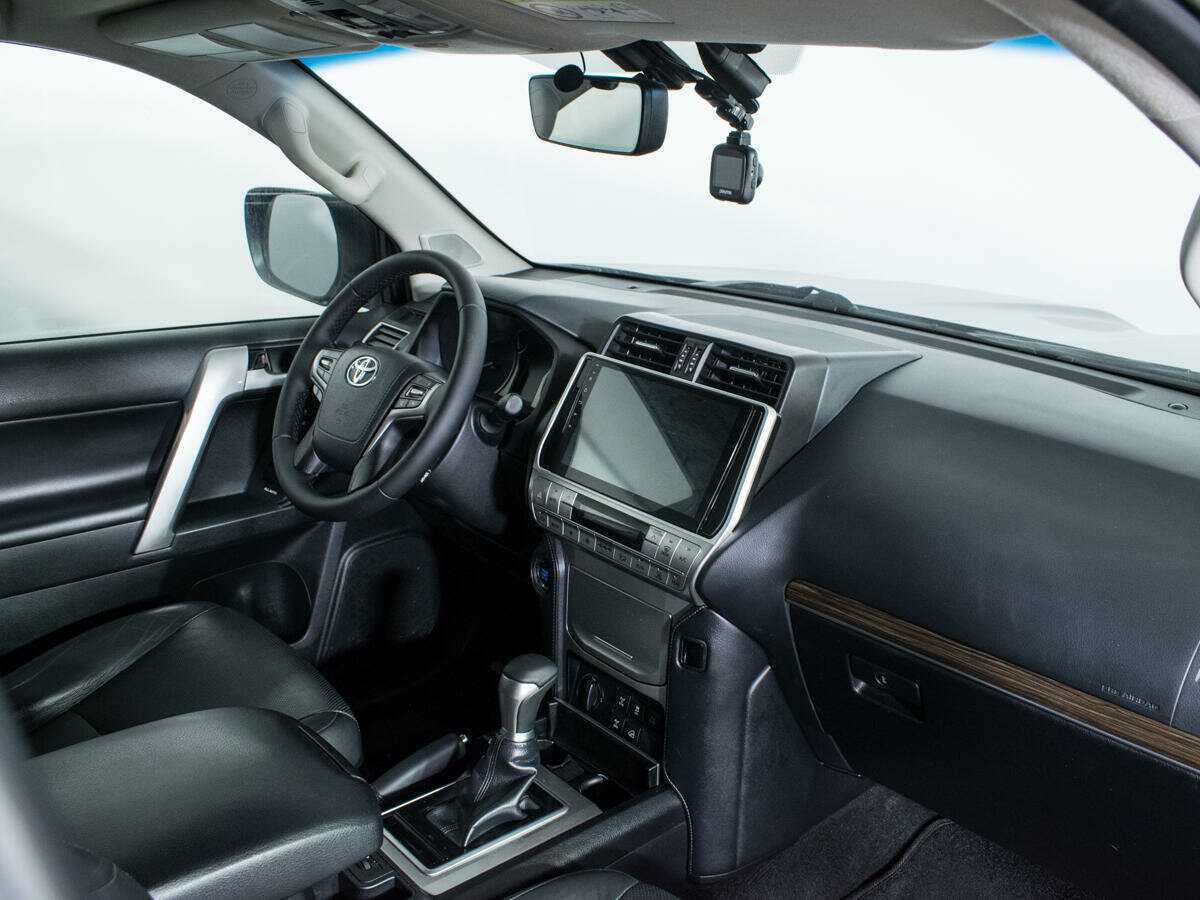 Купить Toyota Land Cruiser Prado, 2019, 113 539 км, фото №9