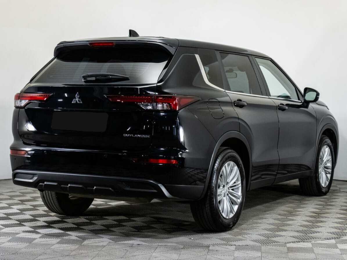 Купить Mitsubishi Outlander, 2023, 3 375 км, фото №4