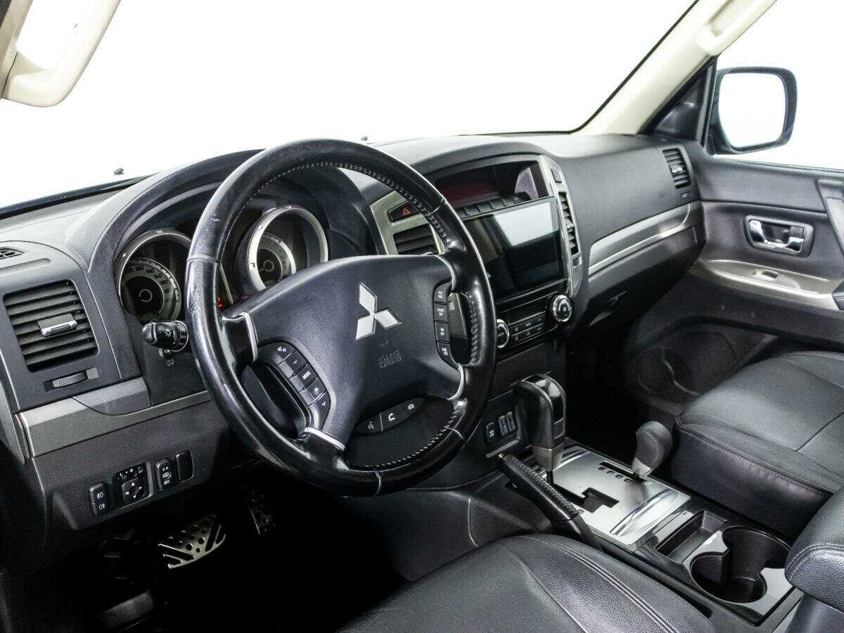 Купить Mitsubishi Pajero, 2015, 126 453 км, фото №11