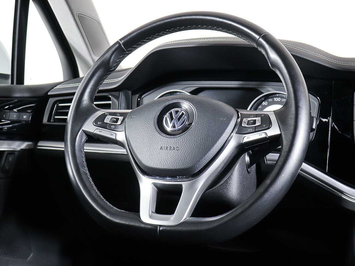 Купить Volkswagen Touareg, 2020, 123 307 км, фото №14