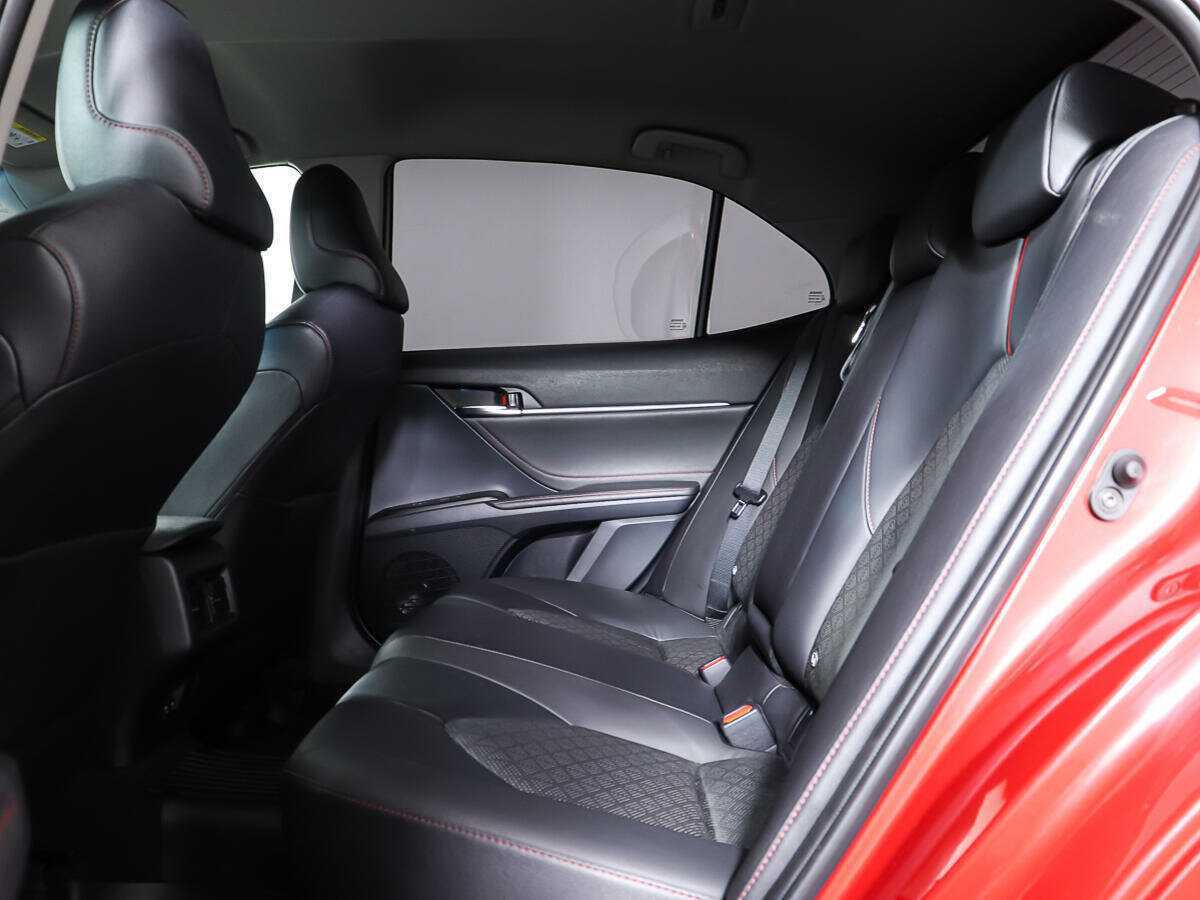 Купить Toyota Camry, 2021, 60 453 км, фото №8