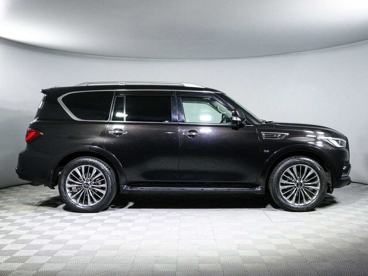 Купить Infiniti QX80, 2018, 90 000 км, фото №4
