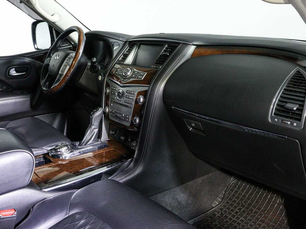 Купить Infiniti QX80, 2018, 90 000 км, фото №8