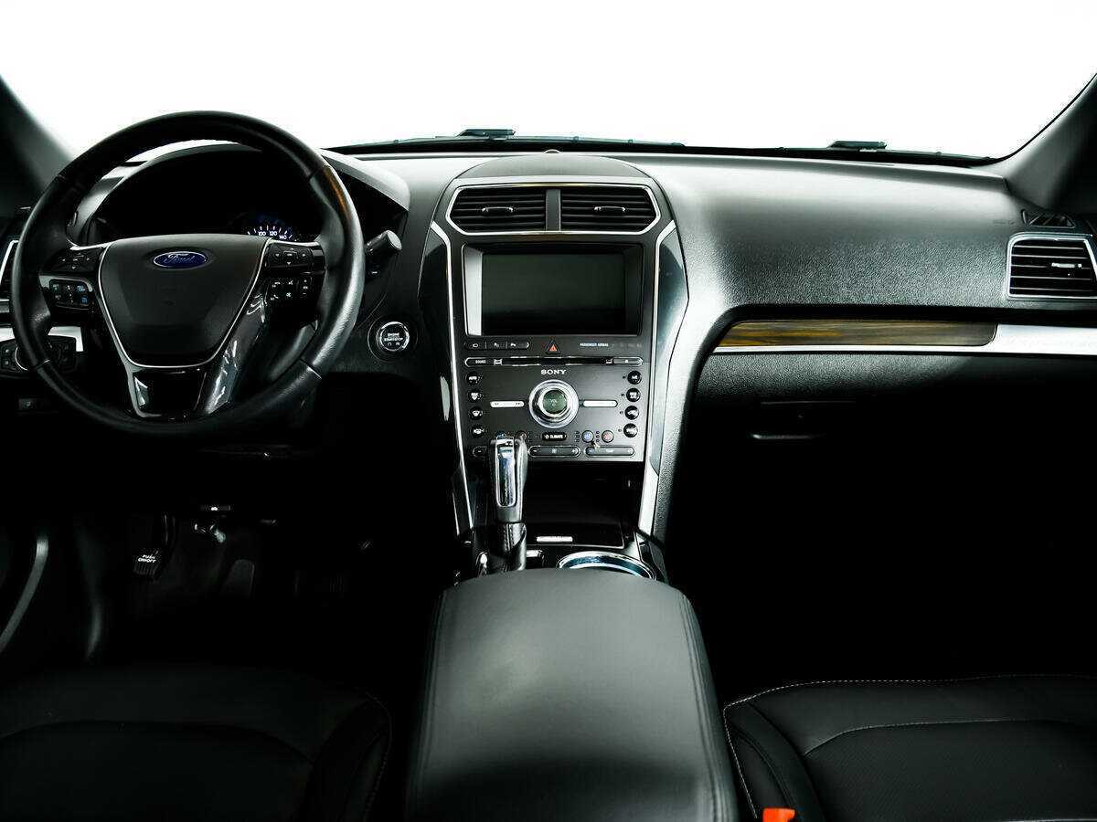 Купить Ford Explorer, 2017, 96 000 км, фото №9