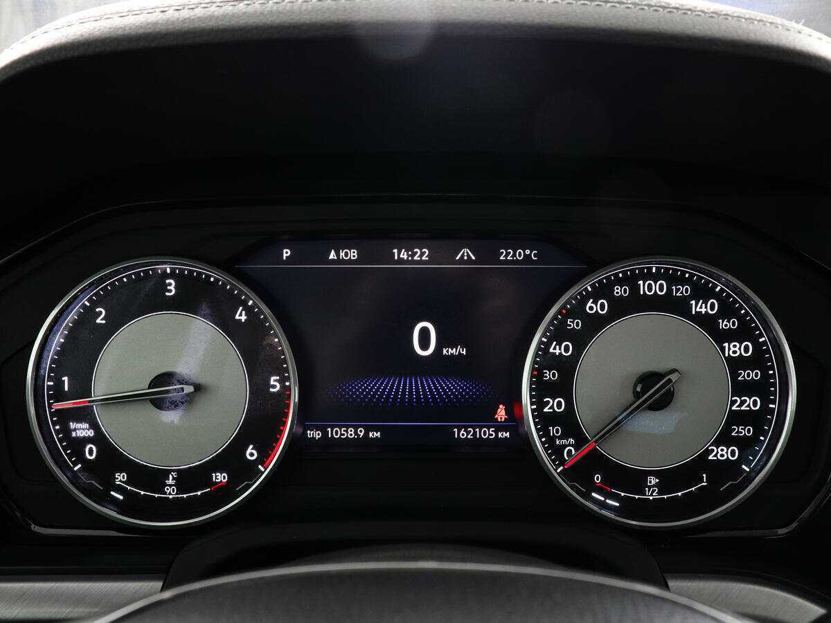 Купить Volkswagen Touareg, 2020, 162 090 км, фото №11