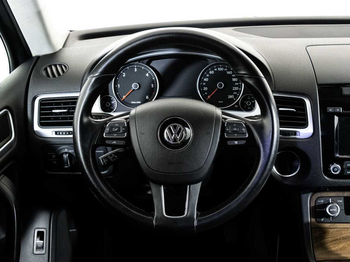 Купить Volkswagen Touareg, 2012, 216 202 км, фото №10