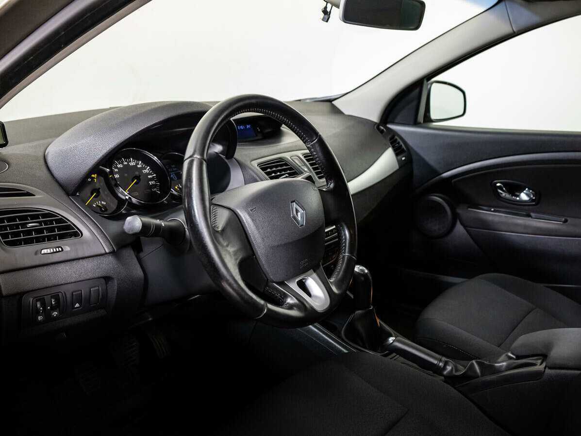 Купить Renault Megane, 2012, 146 215 км, фото №11