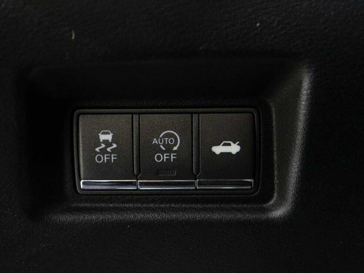 Купить Infiniti Q50, 2014, 130 000 км, фото №17