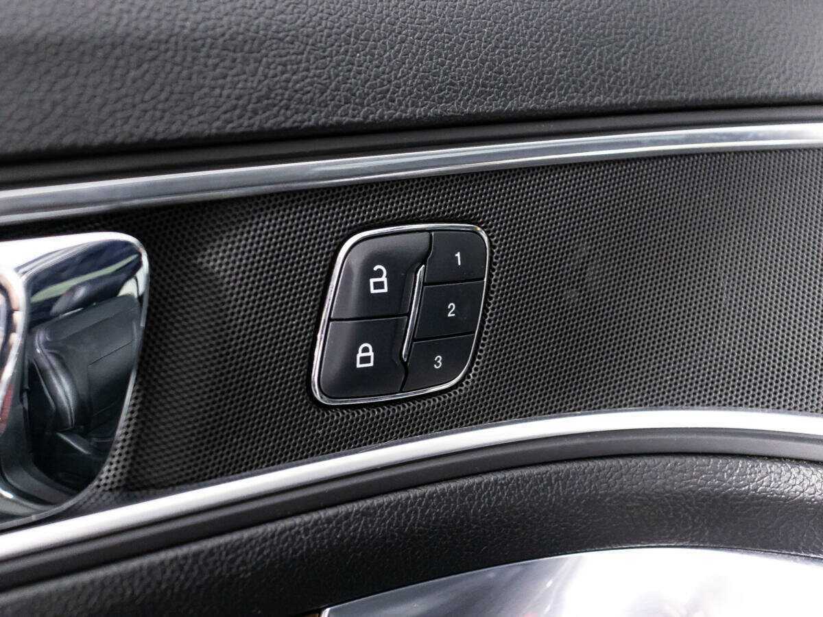 Купить Ford Explorer, 2017, 209 239 км, фото №17