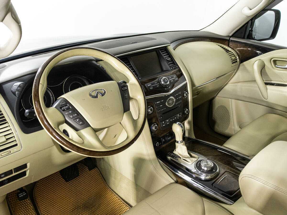 Купить Infiniti QX80, 2014, 168 801 км, фото №9