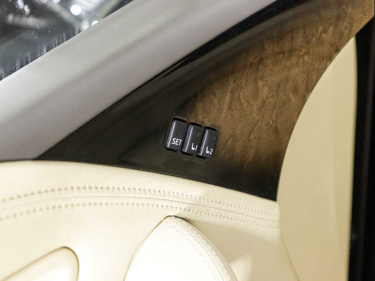 Купить Infiniti QX80, 2014, 168 801 км, фото №21