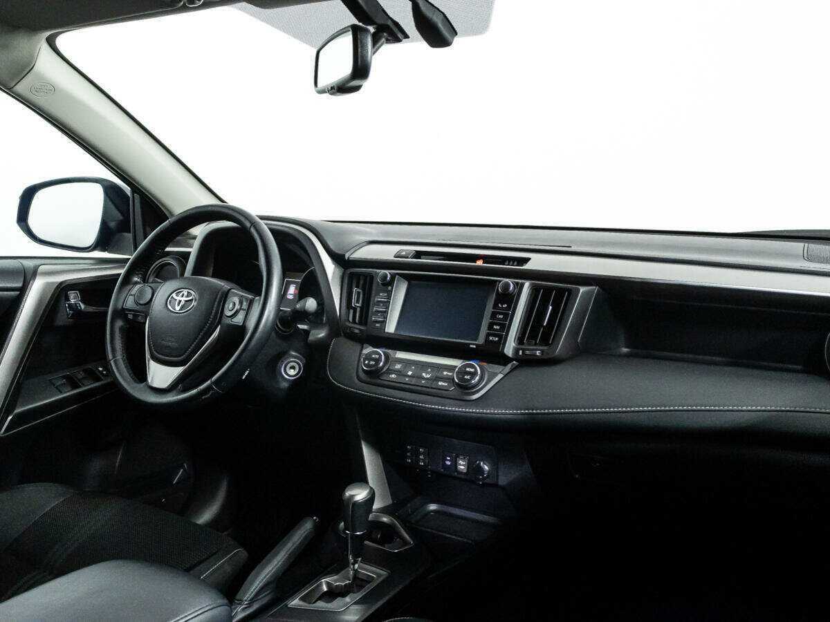 Купить Toyota RAV4, 2017, 44 360 км, фото №8