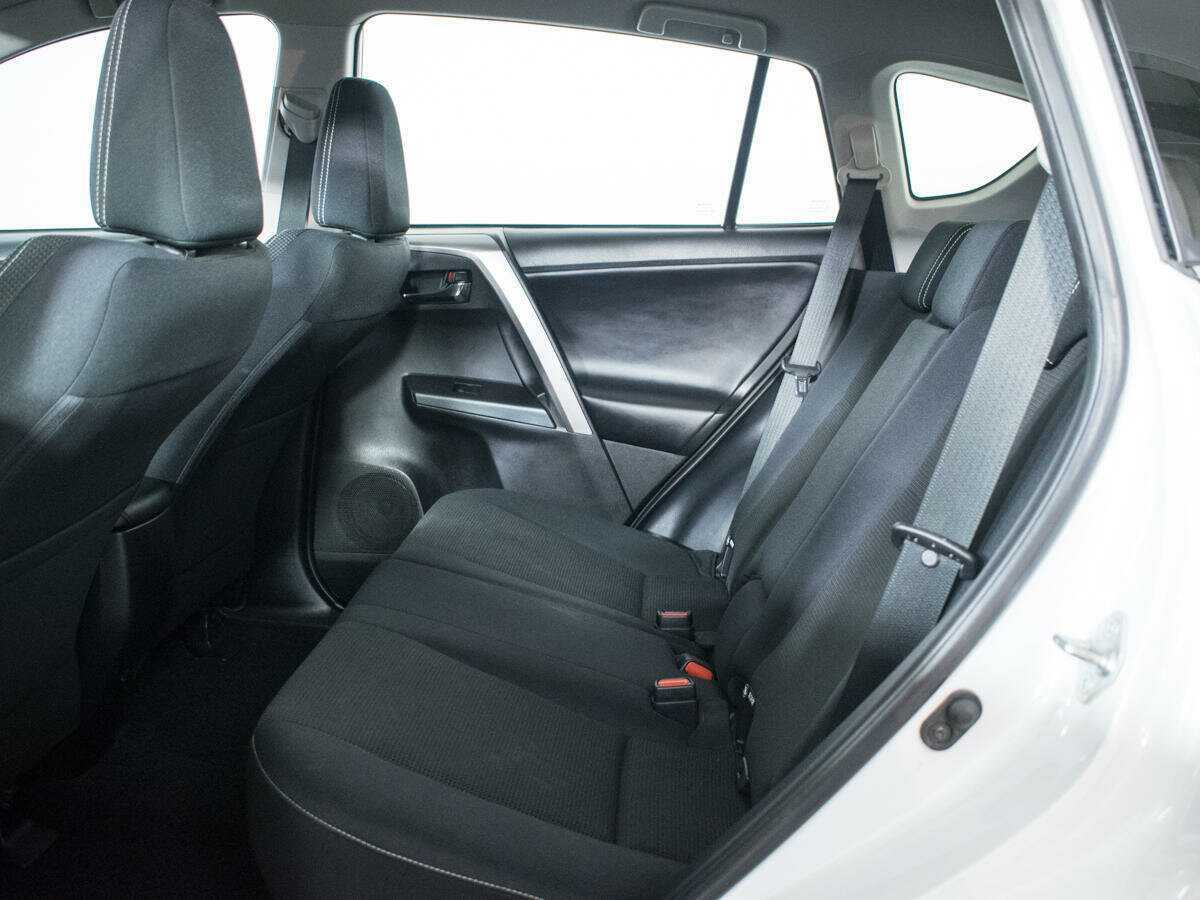 Купить Toyota RAV4, 2019, 105 197 км, фото №10
