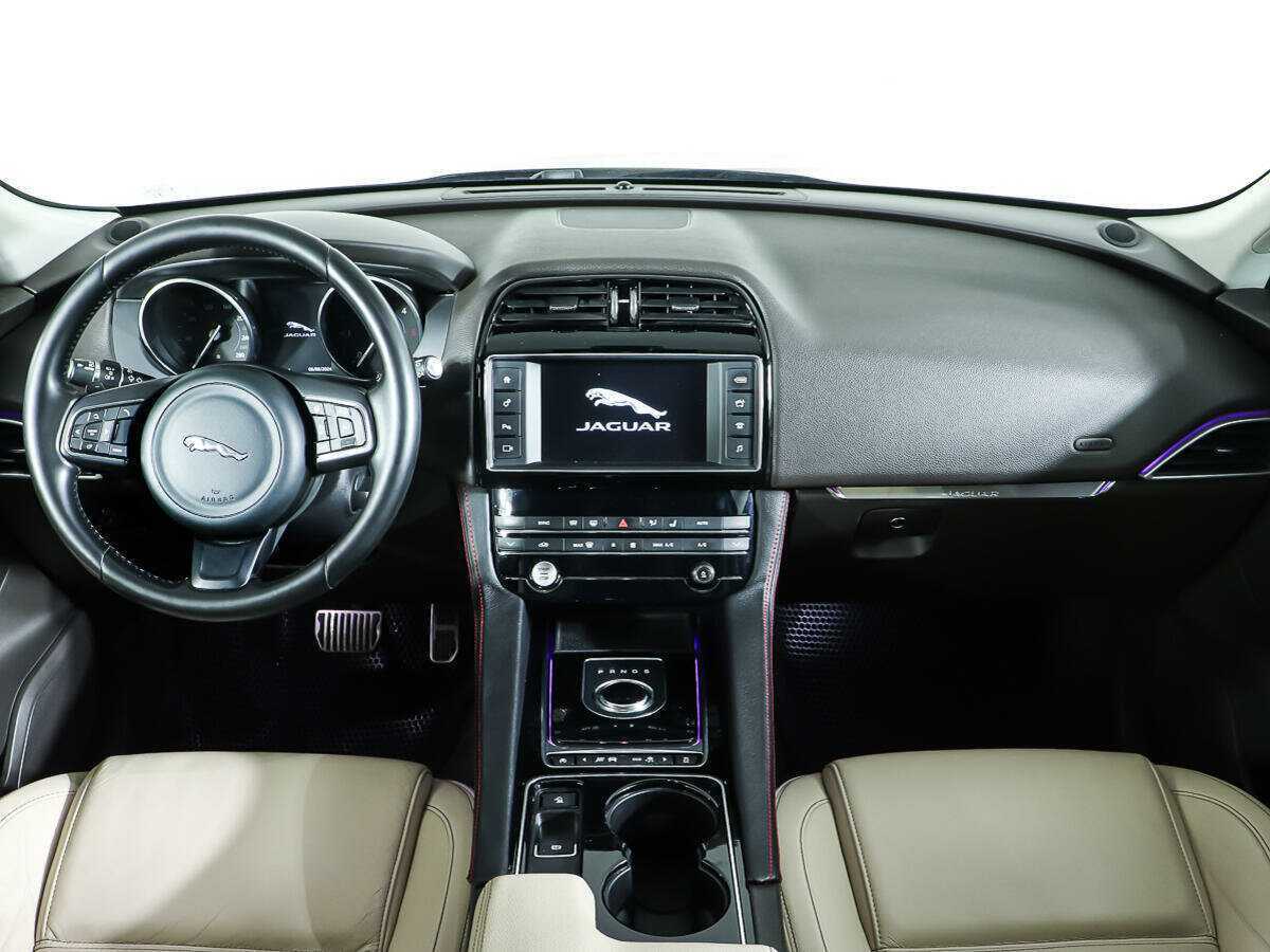 Купить Jaguar F-Pace, 2017, 104 937 км, фото №10