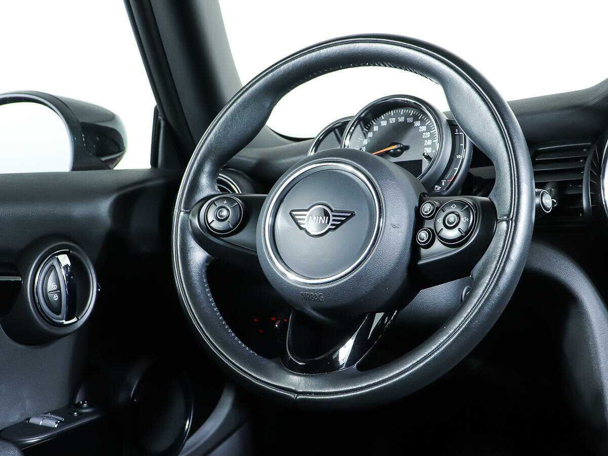 Купить Mini Hatch Cooper, 2021, 48 790 км, фото №14