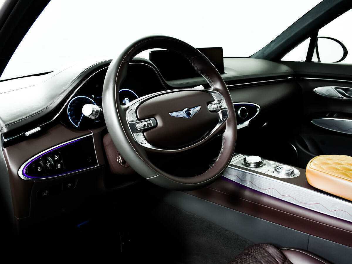 Купить Genesis GV70, 2021, 19 040 км, фото №13