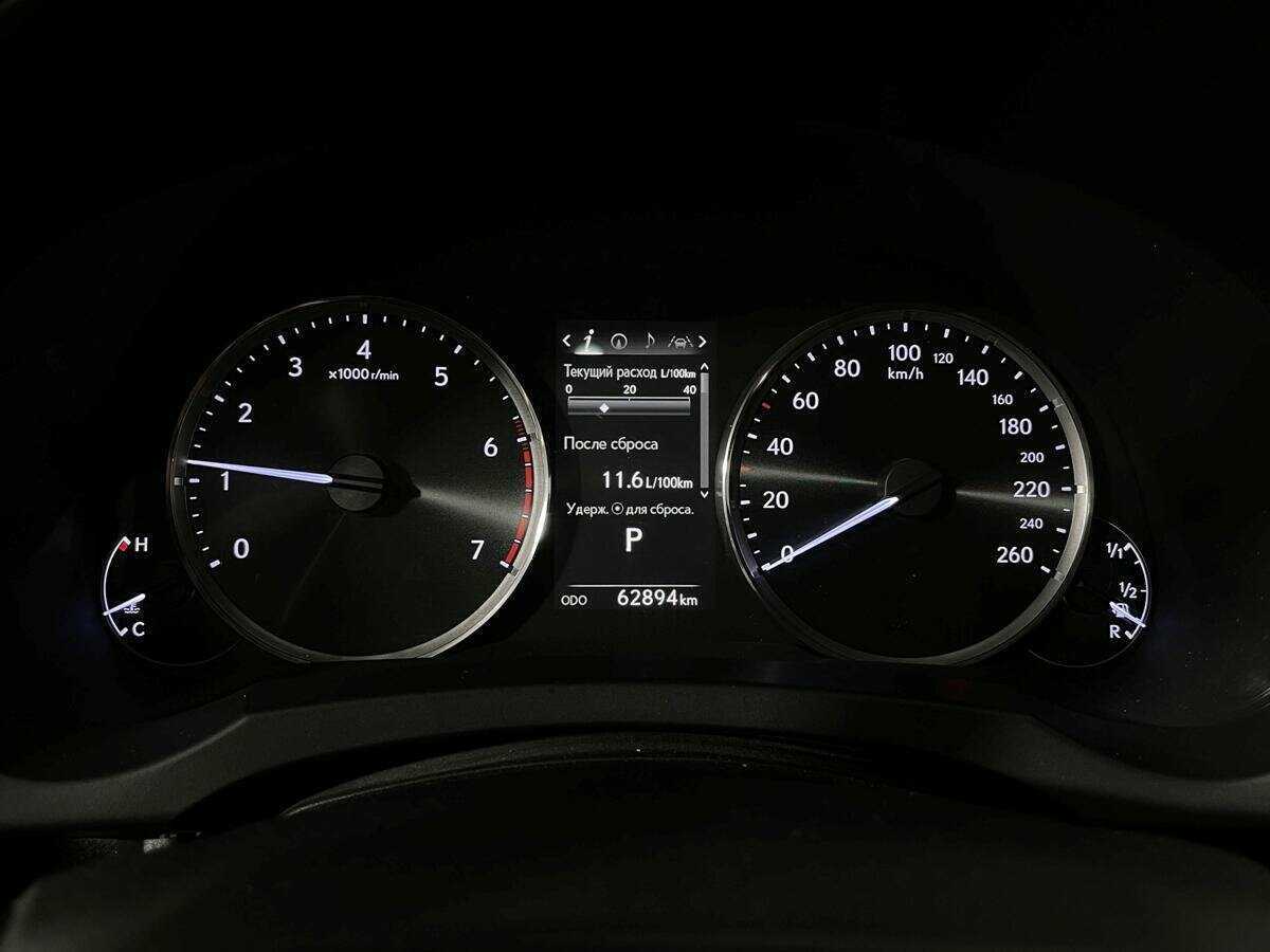 Купить Lexus IS 300, 2018, 62 892 км, фото №9